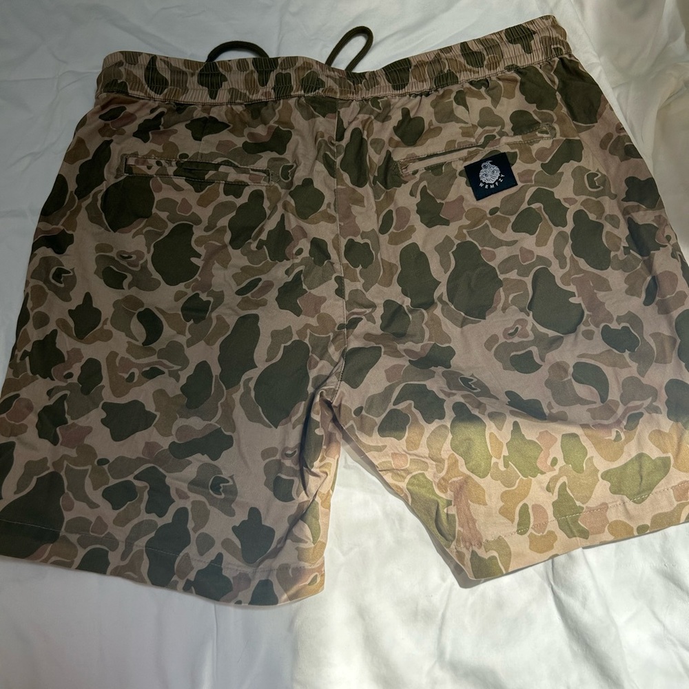 Limited edition Wrm.fzy Qilo frog skin camo shorts